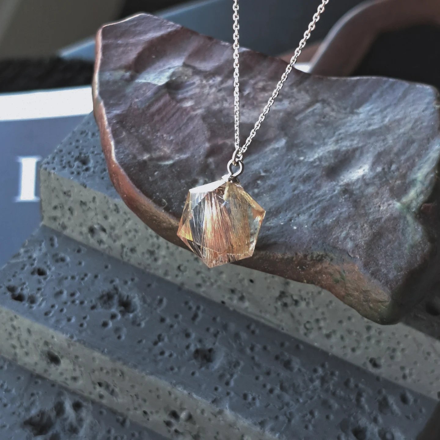 大衛星金髪晶 縮圖